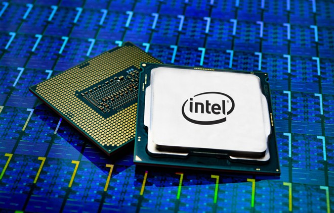 Bloomberg: Intel sắp thuê TSMC và Samsung sản xuất chip cho mình - Ảnh 2.