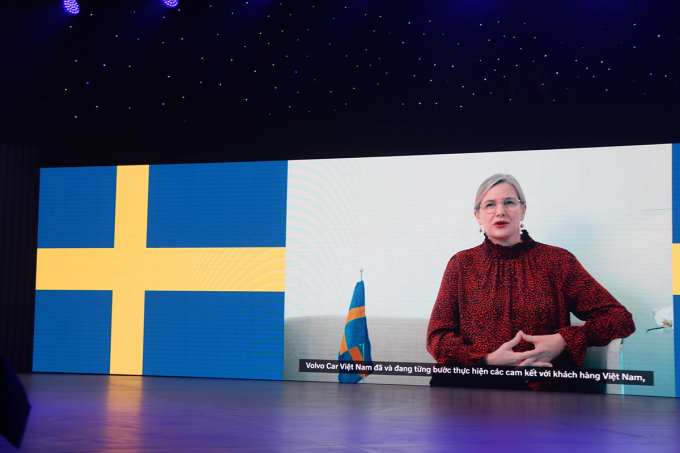 Bà Ann Mawe, Đại sứ Thụy Điển tại Việt Nam nói tại sự kiện. Ảnh: Thành Nhạn.\