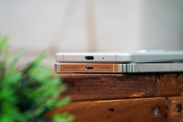 Sony Xperia 1 II đọ dáng iPhone 12 Pro Max: 30 triệu chọn smartphone nào? - 5