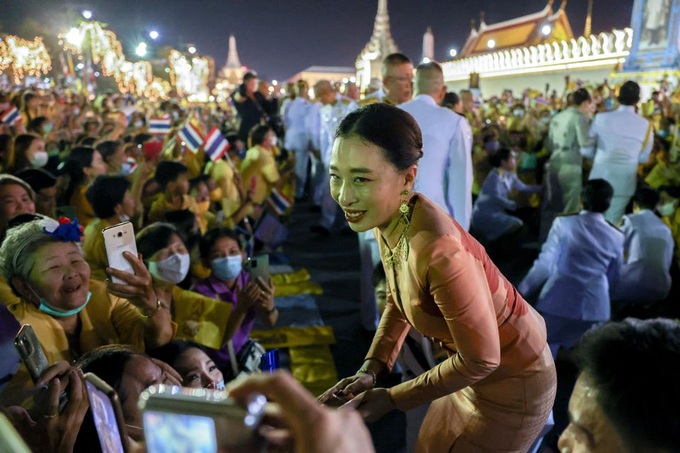 Công chúa Thái Lan hôn mê 3 tuần chưa tỉnh, nghi do một loại vi khuẩn - 1