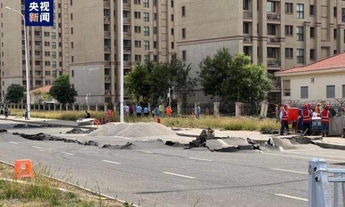 Thành phố của Trung Quốc sơ tán 4.000 dân do vết nứt địa chất bất thường - 1