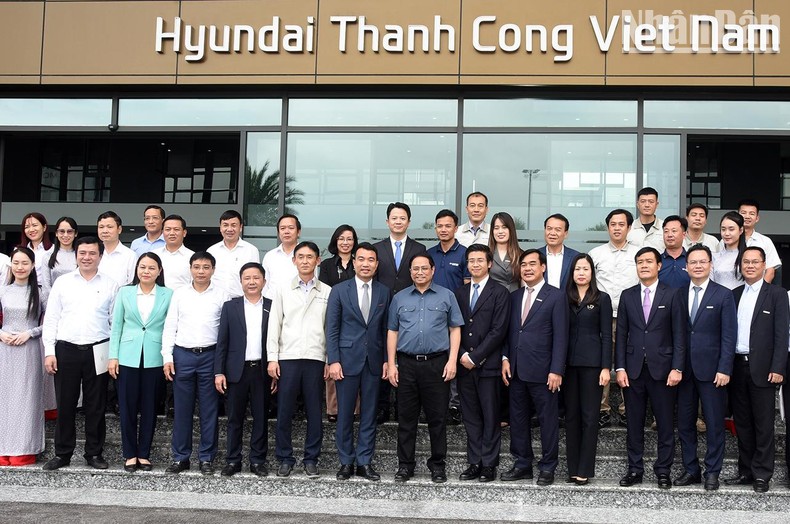 [Ảnh] Thủ tướng Phạm Minh Chính thăm Nhà máy sản xuất, lắp ráp ô-tô Hyundai Thành Công ảnh 9