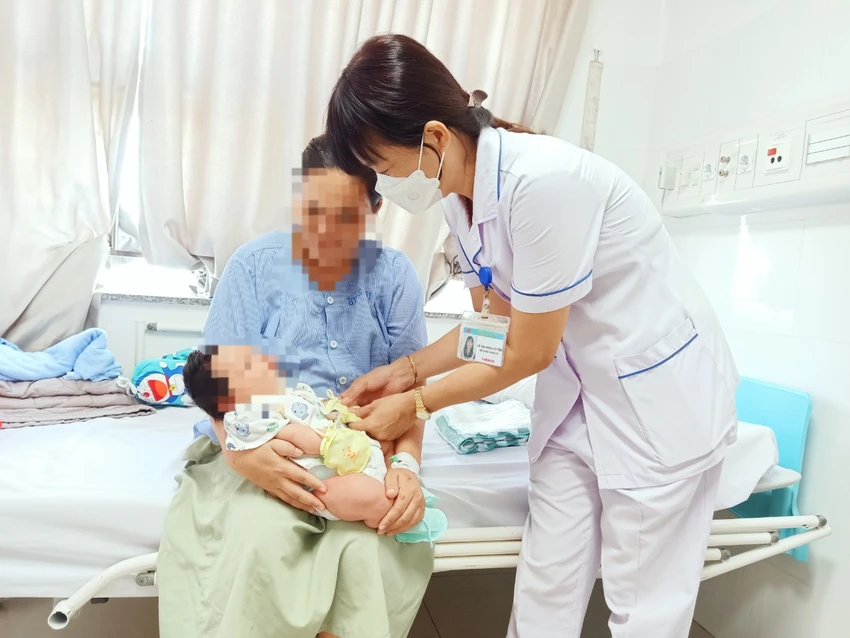 Bệnh viện Vũng Tàu mổ đón bé trai sinh nặng hơn 5kg