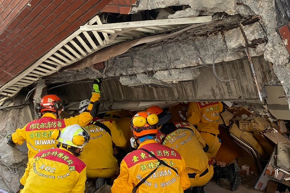 Thương vong do động đất ở Đài Loan tăng cao, 6 chiếc F-16 bị hư hại- Ảnh 2.