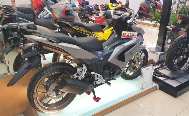 Đại lý 'đại hạ giá' Honda Winner X cạnh tranh Yamaha Exciter mới - Ảnh 3.