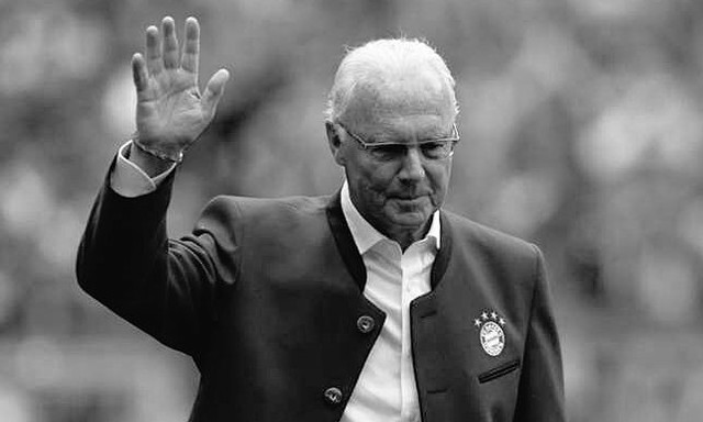 'Hoàng đế bóng đá' Franz Beckenbauer qua đời- Ảnh 1.
