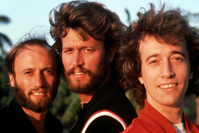 Sẽ có phim về nhóm nhạc huyền thoại Bee Gees - Ảnh 1.