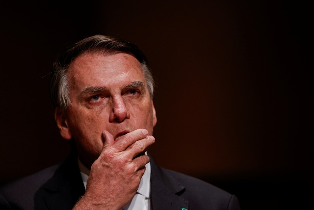 Cựu Tổng thống Brazil ở 2 ngày trong đại sứ quán Hungary khi bị điều tra hình sự- Ảnh 1.