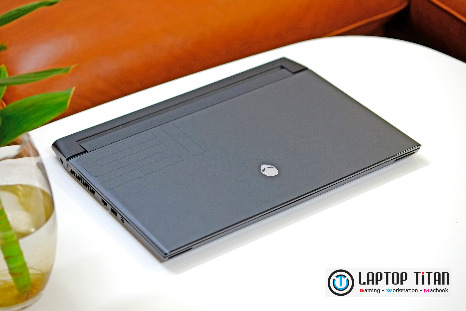 Dell-Alienware-M15-R3-laptoptitan-01.jpg