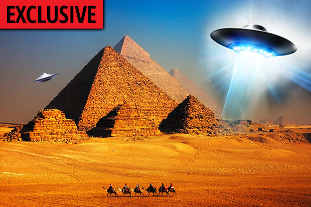 alien-and-pyramid-1011.jpg