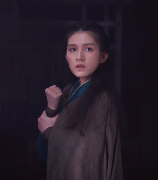 Khán giả phẫn nộ khi xem Hoàng Dược Sư yêu Mai Siêu Phong trong “Anh hùng xạ điêu” 2021 - Ảnh 2.
