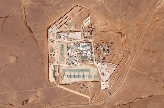 Ảnh vệ tinh cho thấy tiền đồn quân sự có tên Tháp 22 ở đông bắc Jordan vào năm 2023 - Ảnh: Planet Labs
