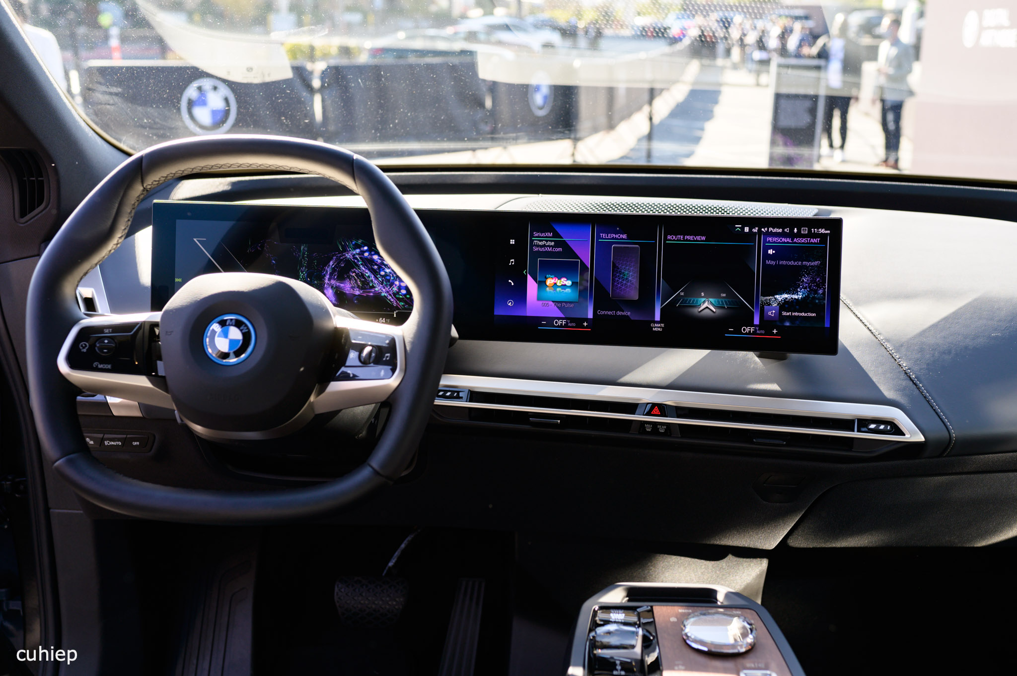 Nghiên cứu: Nút bấm vật lý trên xe hơi vẫn hiệu quả hơn nhiều so với màn hình cảm ứng