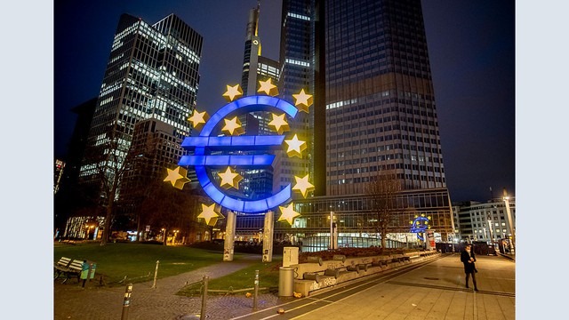 Kinh tế châu Âu được dự báo chỉ tăng trưởng ở mức thấp - Ảnh 1.