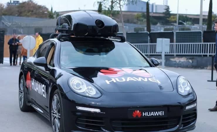 Huawei-5G-car.jpg