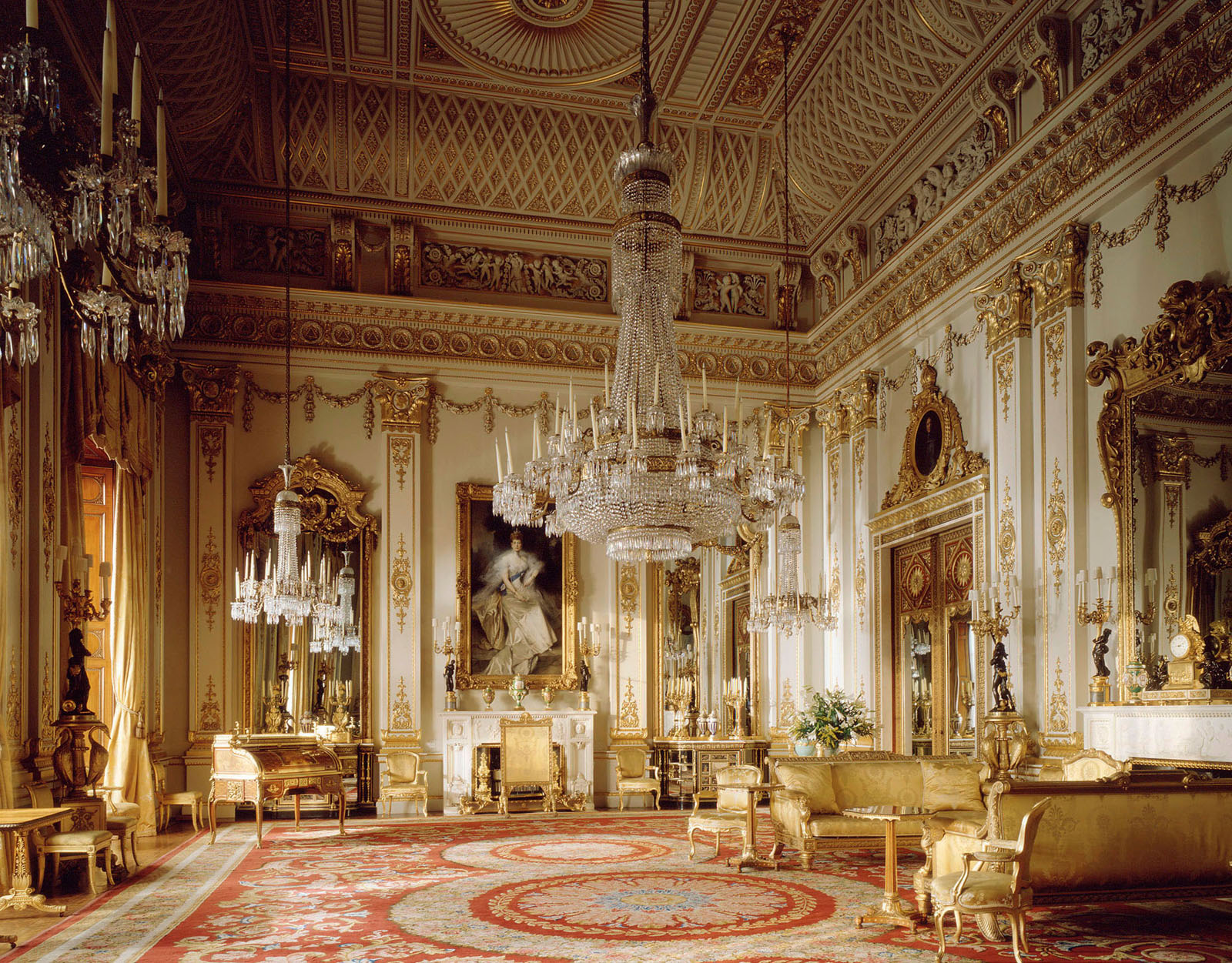 Buckingham-Palace-White-Drawing-Room.jpg
