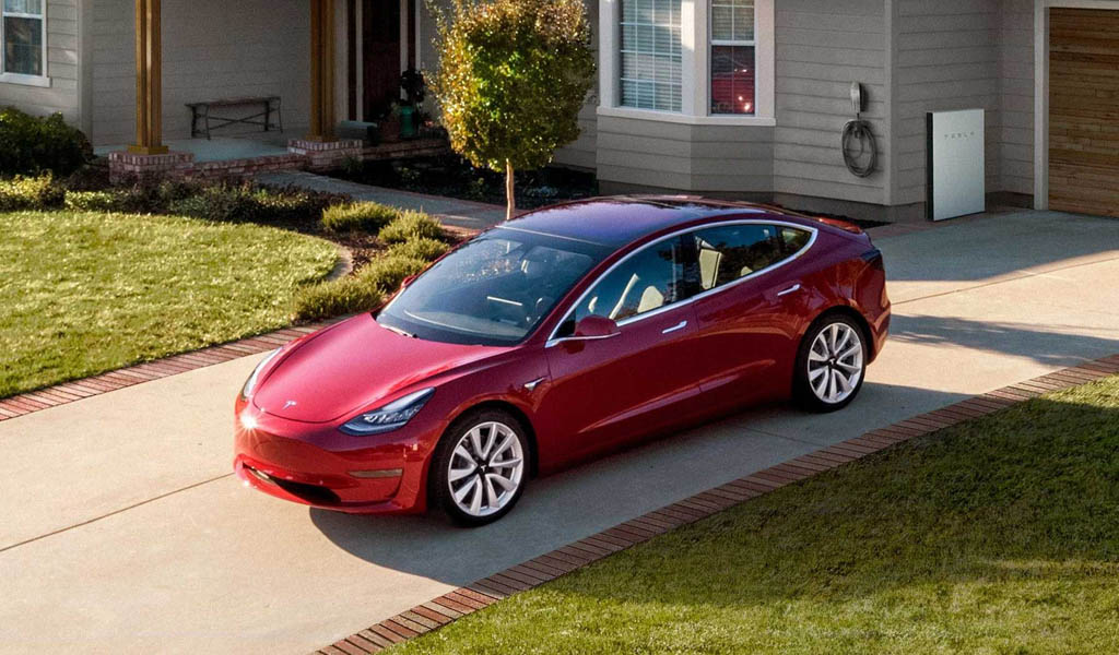 xehay-Tesla%203-080621-1.jpg